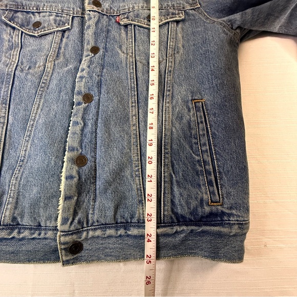 Levi's Blue Denim Jacket with Cream  Sherpa Lining Unisex Size Small - Picture 4 of 5